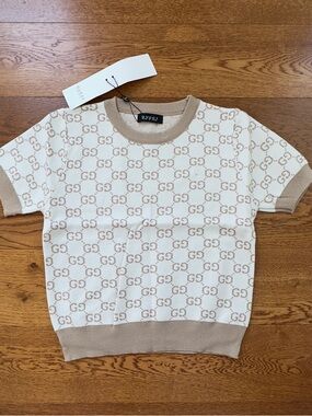 Gucci Cream & Beige GG Logo Short-Sleeve Sweater Top